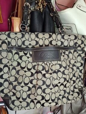 EUC COACH SIGNATURE DESIGN LARGE TOTE GRAY BLACK CANVAS LEATHER TURNLOCKS 2009